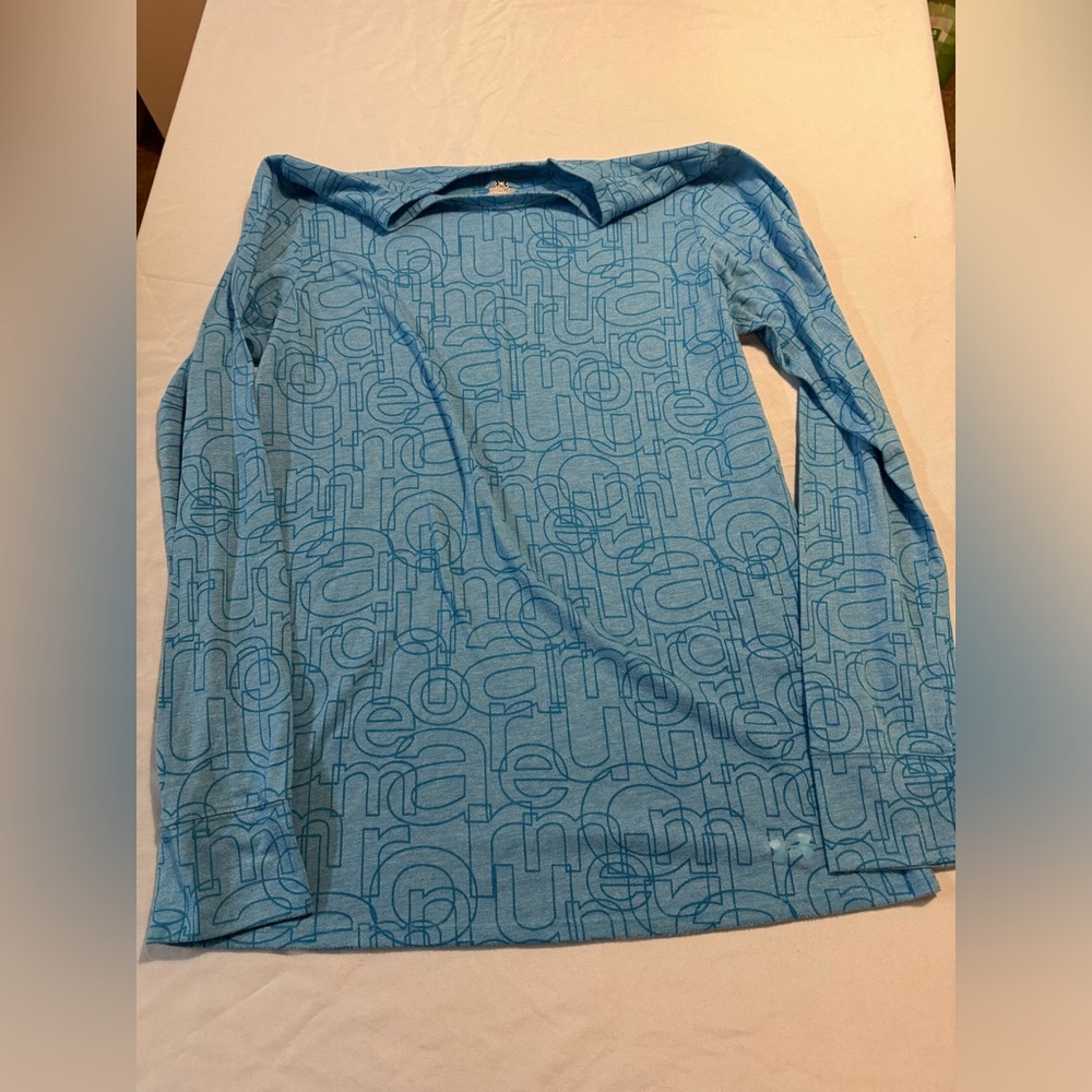 Under armour heat gear top